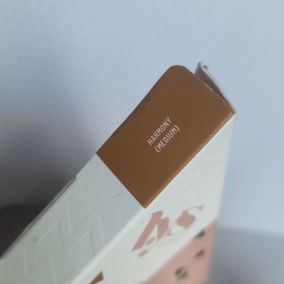 LYS Beauty No Limits Matte Bronzer - Harmony (Medium) - Picture 4 of 7